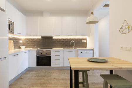Appartement te huur in Barcelona Macba - Plaça Universitat