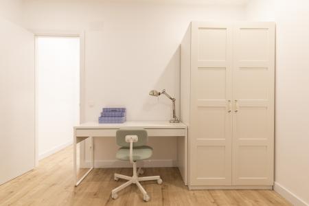 Appartement te huur in Barcelona Macba - Plaça Universitat