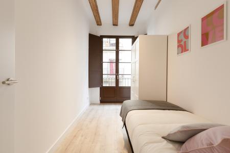 Appartement te huur in Barcelona Macba - Plaça Universitat