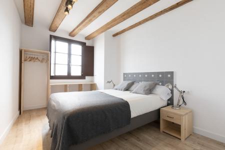 Appartement te huur in Barcelona Macba - Plaça Universitat