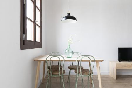 Appartement te huur in Barcelona Macba - Plaça Universitat