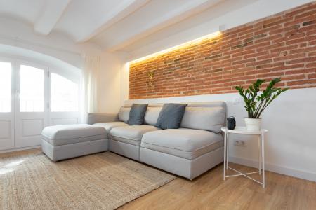 Appartement te huur in Barcelona Béjar - Estació De Sants