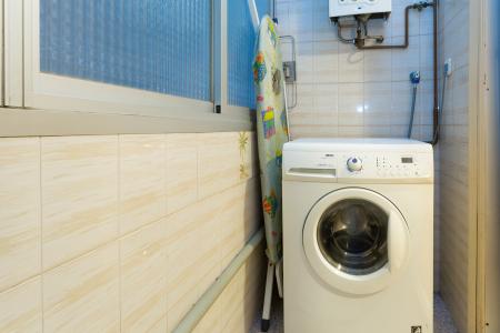 Appartement te huur in Barcelona Viladomat - Provenca