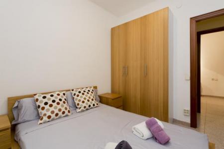 Appartement te huur in Barcelona Viladomat - Provenca (wifi Soon)