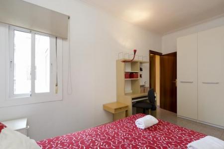 Appartement te huur in Barcelona Viladomat - Provenca (wifi Soon)