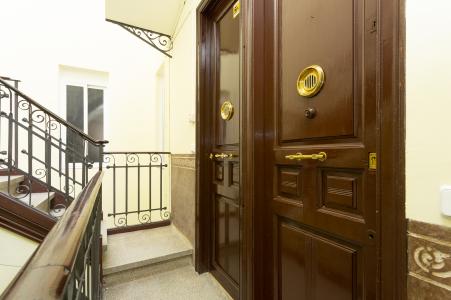 Appartement te huur in Barcelona Deu I Mata - Cinc Torres