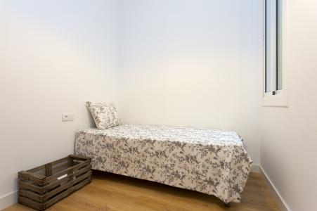 Appartement te huur in Barcelona Deu I Mata - Cinc Torres