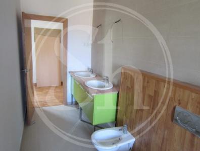 Unifamiliar aislada te koop in Santa Coloma de Cervelló Apel·les Mestres -joaquim Ruira (urbanització)
