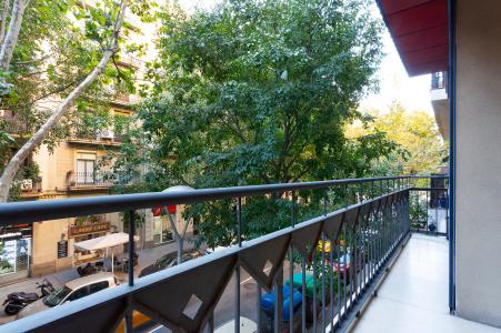Appartement te huur in Barcelona Rocafort - Diputació