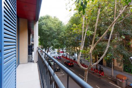 Appartement te huur in Barcelona Rocafort - Diputació