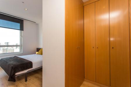 Amplio apartamento para alquiler en la calle Fluvià - Av. Diagonal