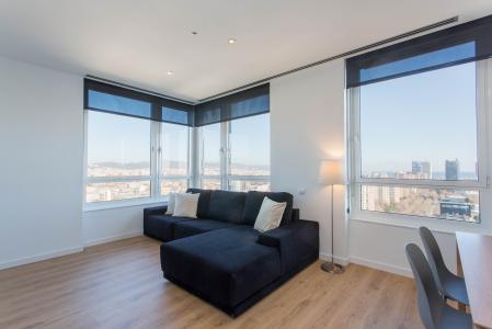 Amplio apartamento para alquiler en la calle Fluvià - Av. Diagonal