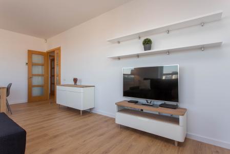 Amplio apartamento para alquiler en la calle Fluvià - Av. Diagonal
