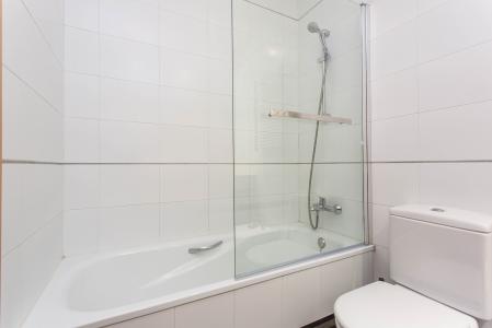 Amplio apartamento para alquiler en la calle Fluvià - Av. Diagonal