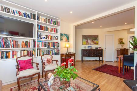 Appartement te koop in Barcelona Viladomat-parís