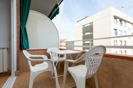 Appartement te huur in Barcelona Llança - Av. Roma (til December 17th Only)