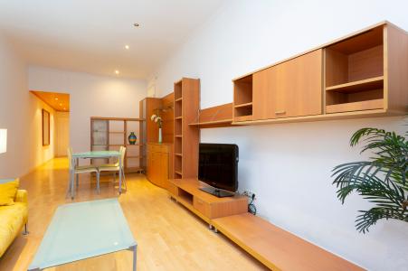 Appartement te huur in Barcelona Sepulveda - Casanova
