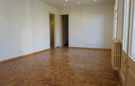 Piso en Alquiler en Barcelona Girona - Còrsega