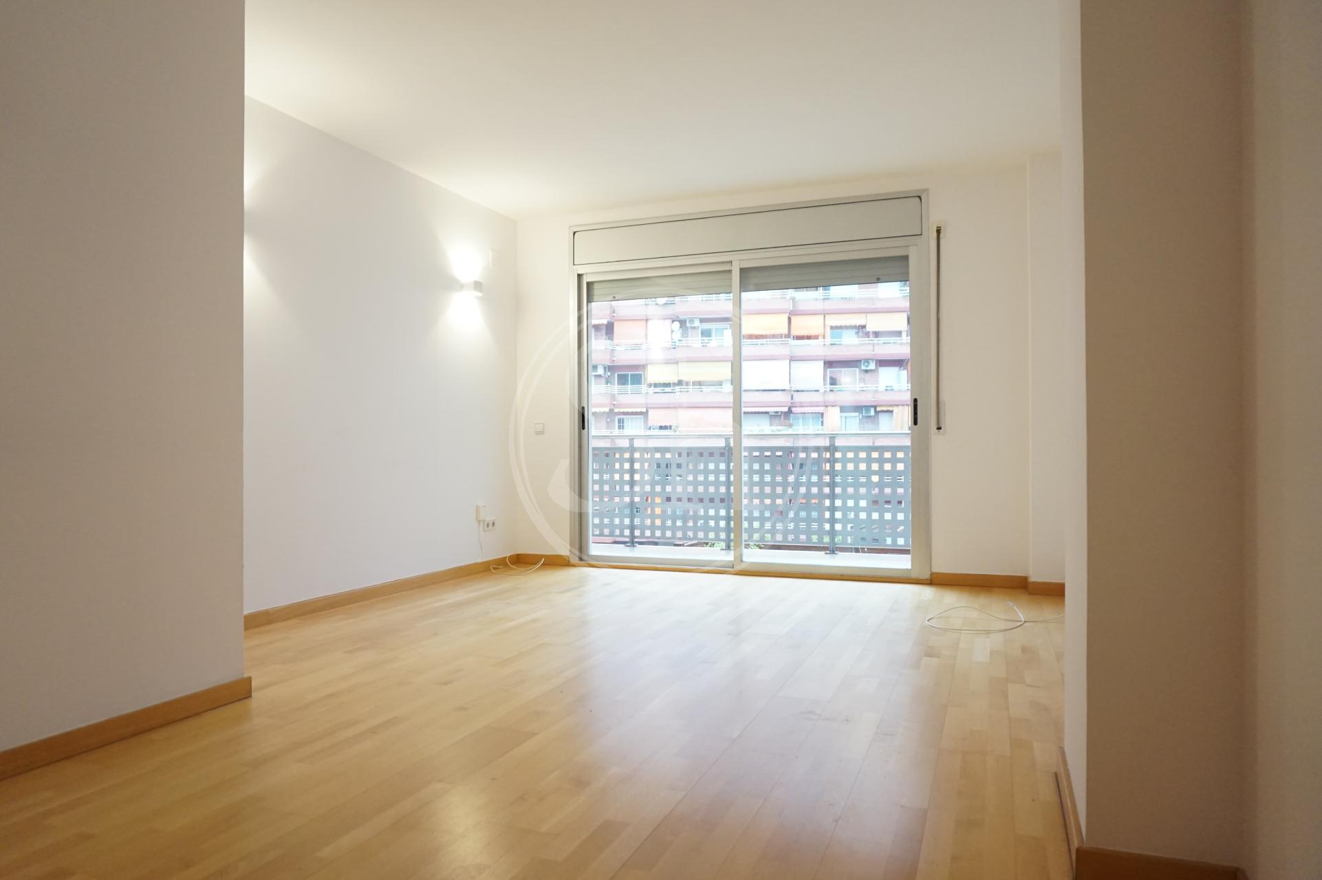 Wohnung zur Miete in Hospitalet Santa Eulàlia - Jacint Verdaguer