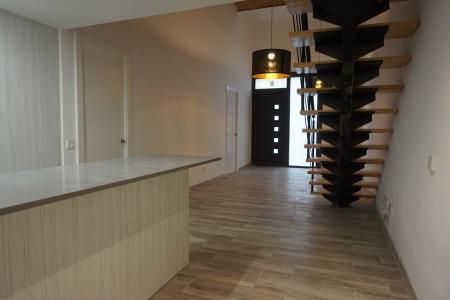 Dúplex te huur in Barcelona Castillejos - Indústria