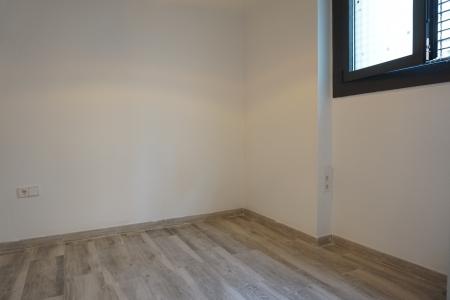 Dúplex te huur in Barcelona Castillejos - Indústria
