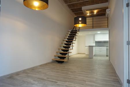 Dúplex te huur in Barcelona Castillejos - Indústria