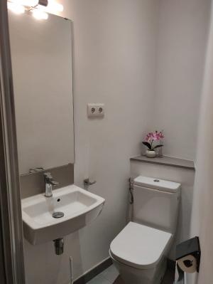 Appartement te huur in Barcelona Carretera Collblanc - Cardenal Reig