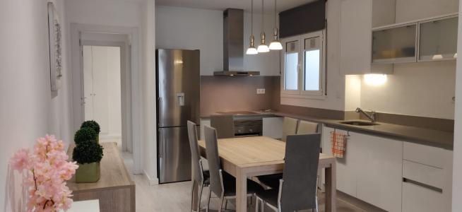 Appartement te huur in Barcelona Carretera Collblanc - Cardenal Reig