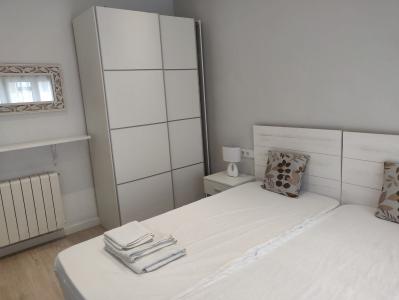 Appartement te huur in Barcelona Carretera Collblanc - Cardenal Reig