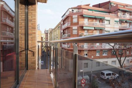 Apartment for Rent in Barcelona Pistó - Plaça Can Robacols