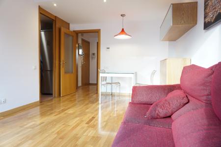 Apartment for Rent in Barcelona Pistó - Plaça Can Robacols