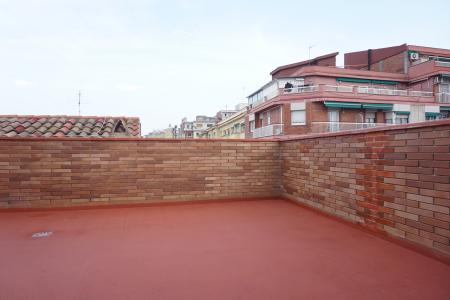 Apartment for Rent in Barcelona Pistó - Plaça Can Robacols