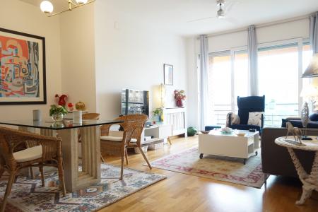 Appartement te huur in Barcelona Marina - Av D'icària