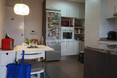 Appartement te huur in Barcelona Marina - Av D'icària