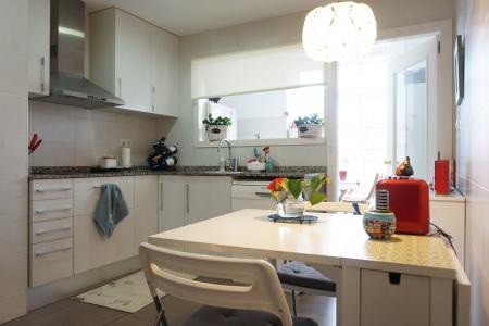 Appartement te huur in Barcelona Marina - Av D'icària