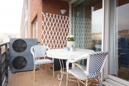 Appartement te huur in Barcelona Marina - Av D'icària