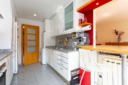 Appartement te huur in Barcelona Doctor Trueta - Joan Miró (piscina)