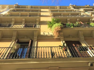 Apartamento para Alugar em Barcelona Girona - Ronda De Sant Pere