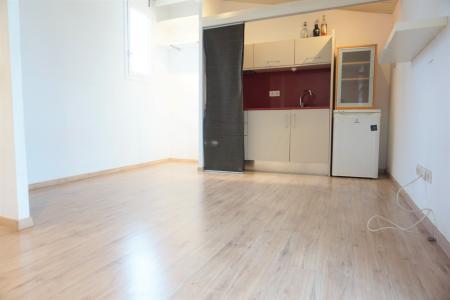 Apartamento para Alugar em Barcelona Girona - Ronda De Sant Pere