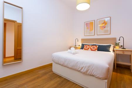 Appartement te huur in Barcelona Marques De Campo Sagrado - Ronda De Sant Pau