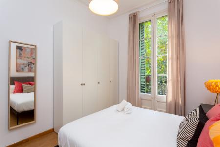 Appartement te huur in Barcelona Marques De Campo Sagrado - Ronda De Sant Pau