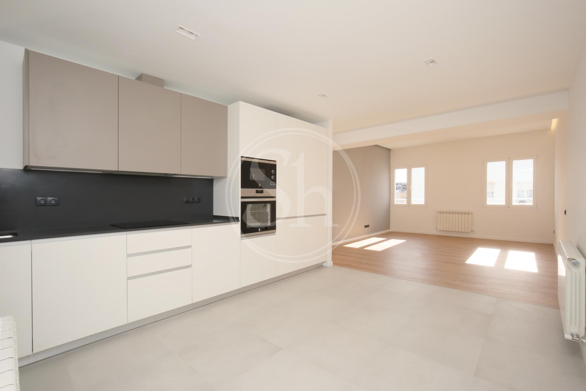Apartment for Rent in Madrid Avenida De Los Toreros - Francisco Silvela