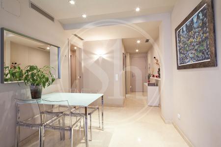 Appartement te huur in Barcelona Corcega - Sicilia
