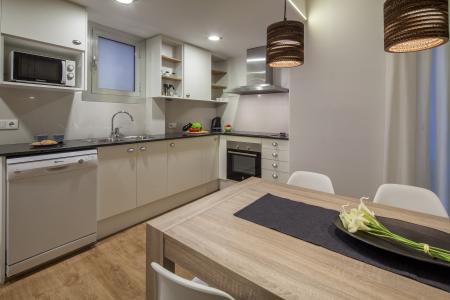Appartement te Korte termijn huren in Barcelona Ronda De Sant Pau - Parlament (til December Only)