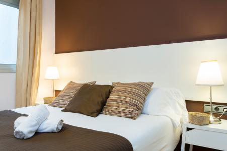 Appartement te huur in Barcelona Casanova - Aragó