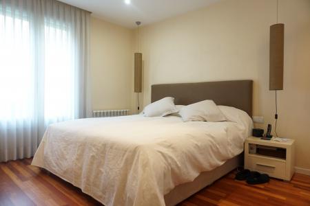 Appartement te huur in Barcelona Aragó - Calabria
