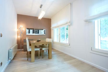 Appartement te huur in Barcelona Corsega - Sicilia