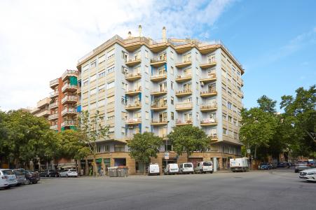 Appartement te huur in Barcelona Corsega - Sicilia