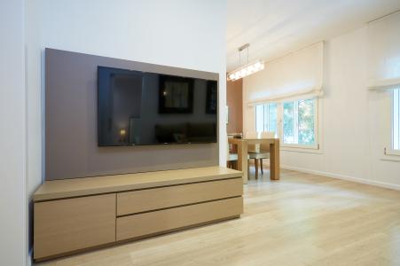 Appartement te huur in Barcelona Corsega - Sicilia