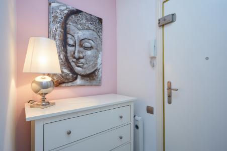 Appartement te huur in Barcelona Corsega - Sicilia